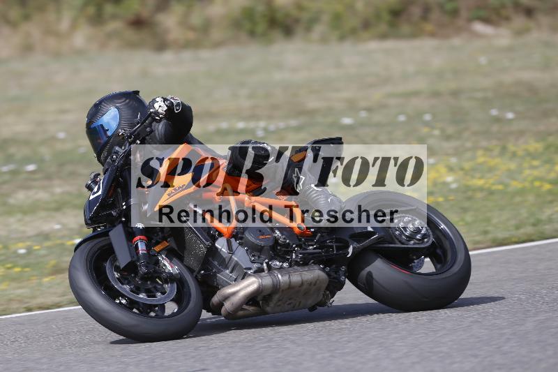 /37 09.08.2026  Pluess Motosport ADR/Freies Fahren/83